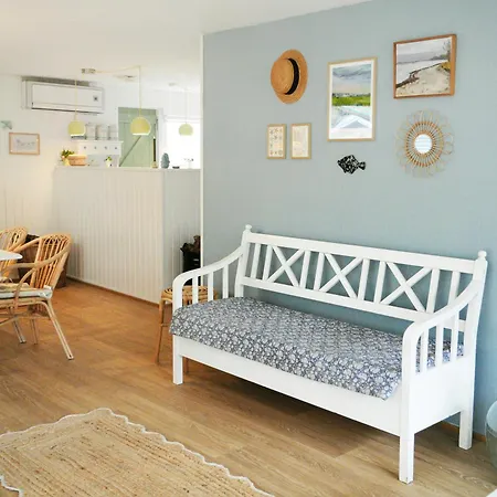 Feriehus Summer House With Cozy Garden Near The Glesborg